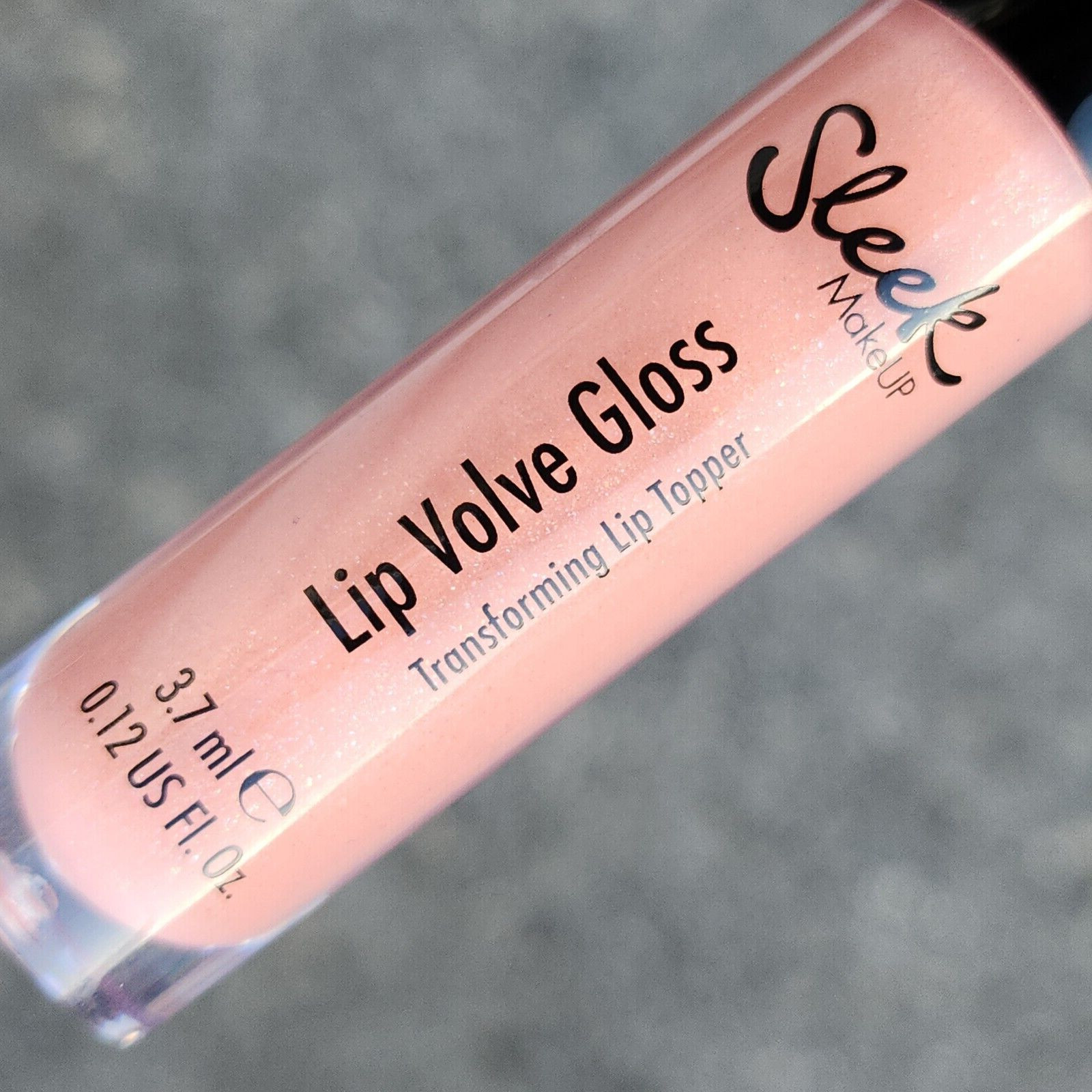 Sleek MakeUP Lip Volve Gloss, Transforming Lip Topper, Lightweigh Gloss Pick - Image 3